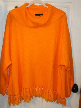 NWT Lane Bryant light weight fringe, soft cowl neck sweater. CUTE, 26/28